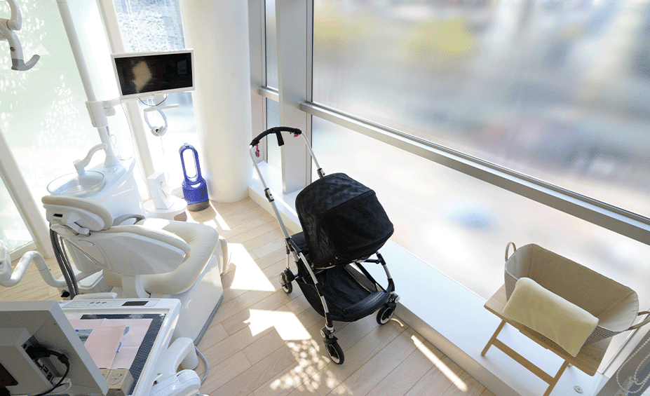 4F診療室（ベビーカーも入れる）